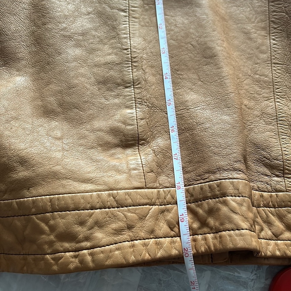 Banana Republic Leather jacket - Picture 6 of 7